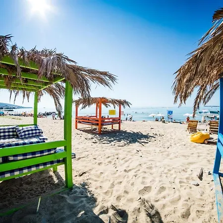 Prestige Sands Apartamento