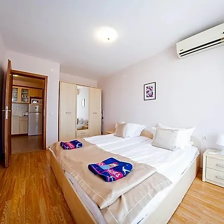 Апартаменты Prestige Sands *