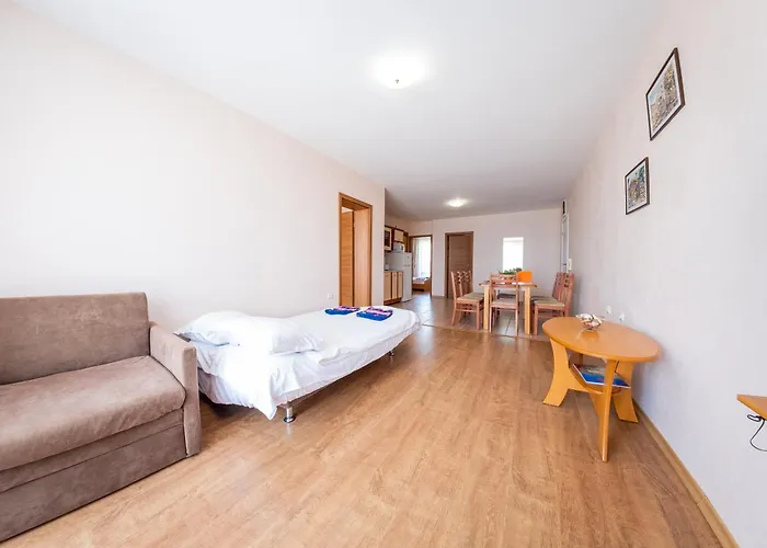 Prestige Sands Slăntjev Brjag