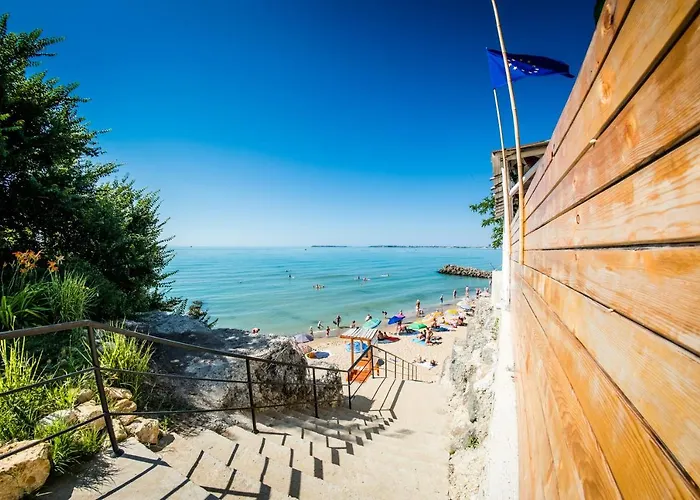 Prestige Sands Slăntjev Brjag